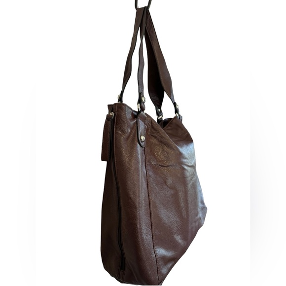 Bueno Leather Tote Bag - Picture 3 of 8